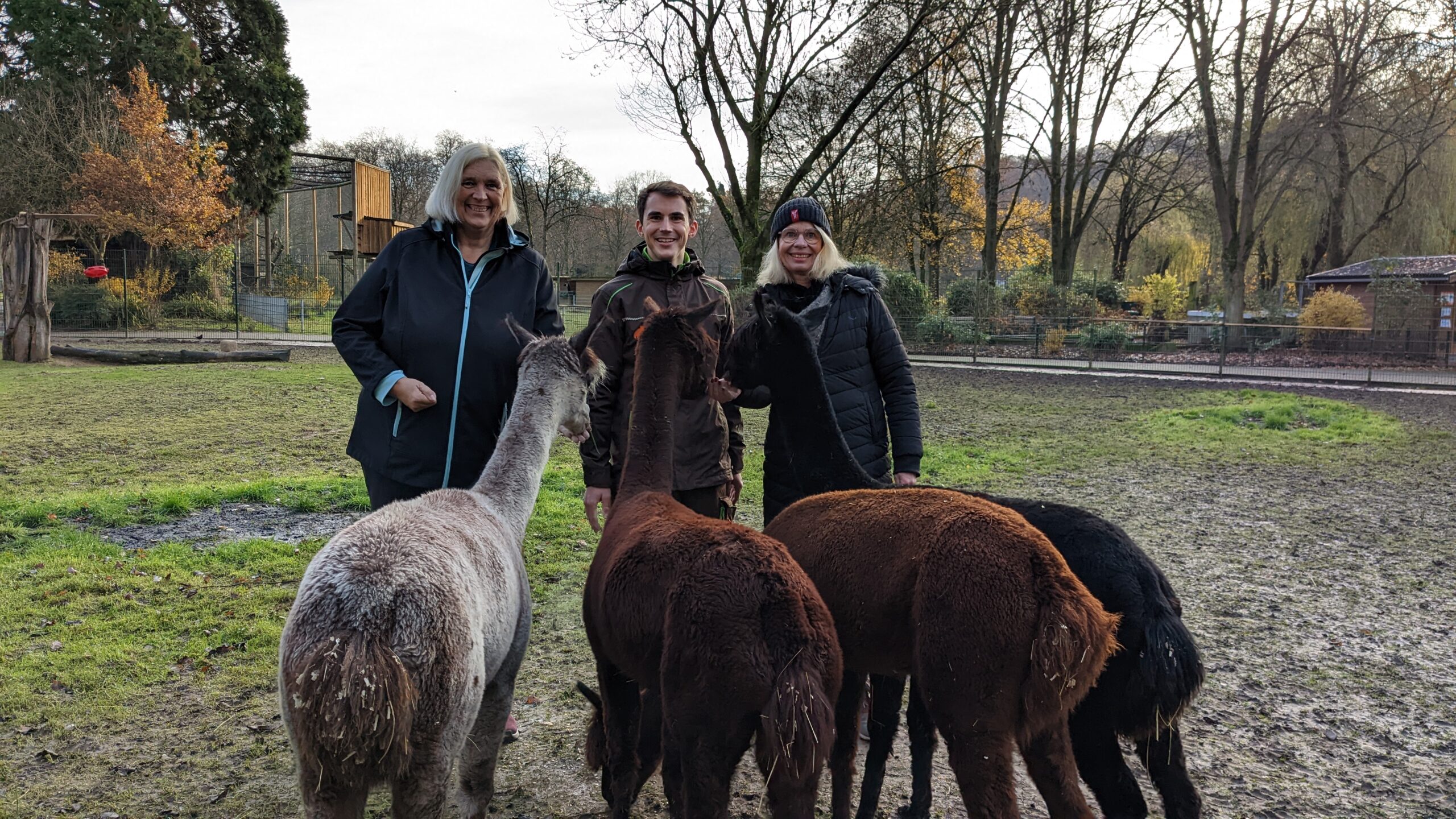 Möbel Kleinmanns verlost 10 Familienjahreskarten für den Tiergarten Kleve (1)