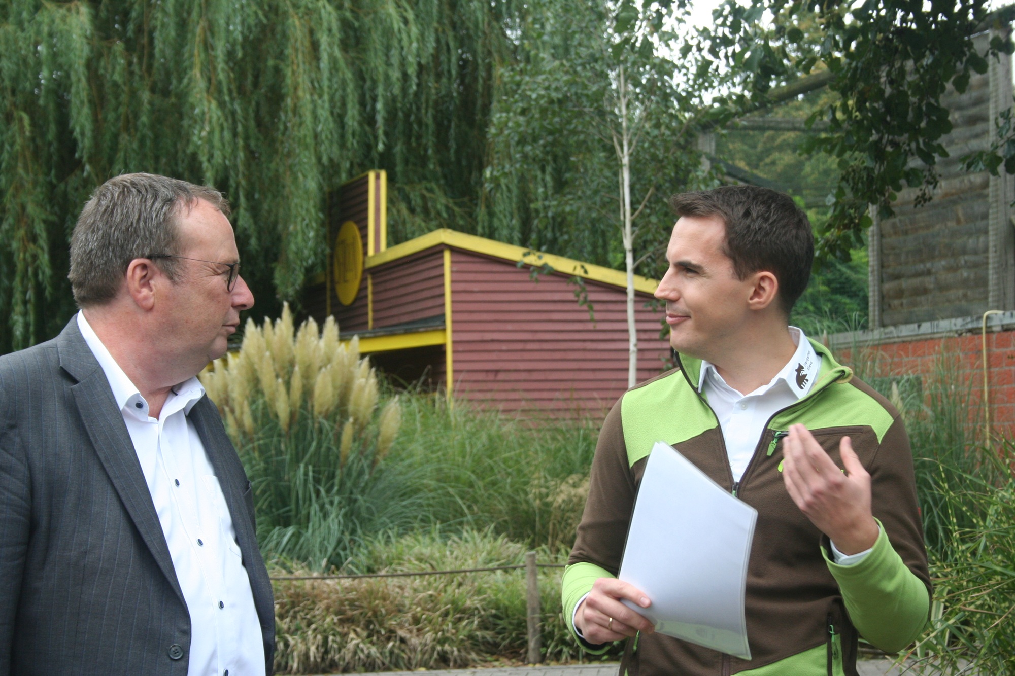 Im Rahmen des diesjährigen Artenschutztags besuchte NRW-Umweltminister Oliver Krischer den Tiergarten Kleve (5)