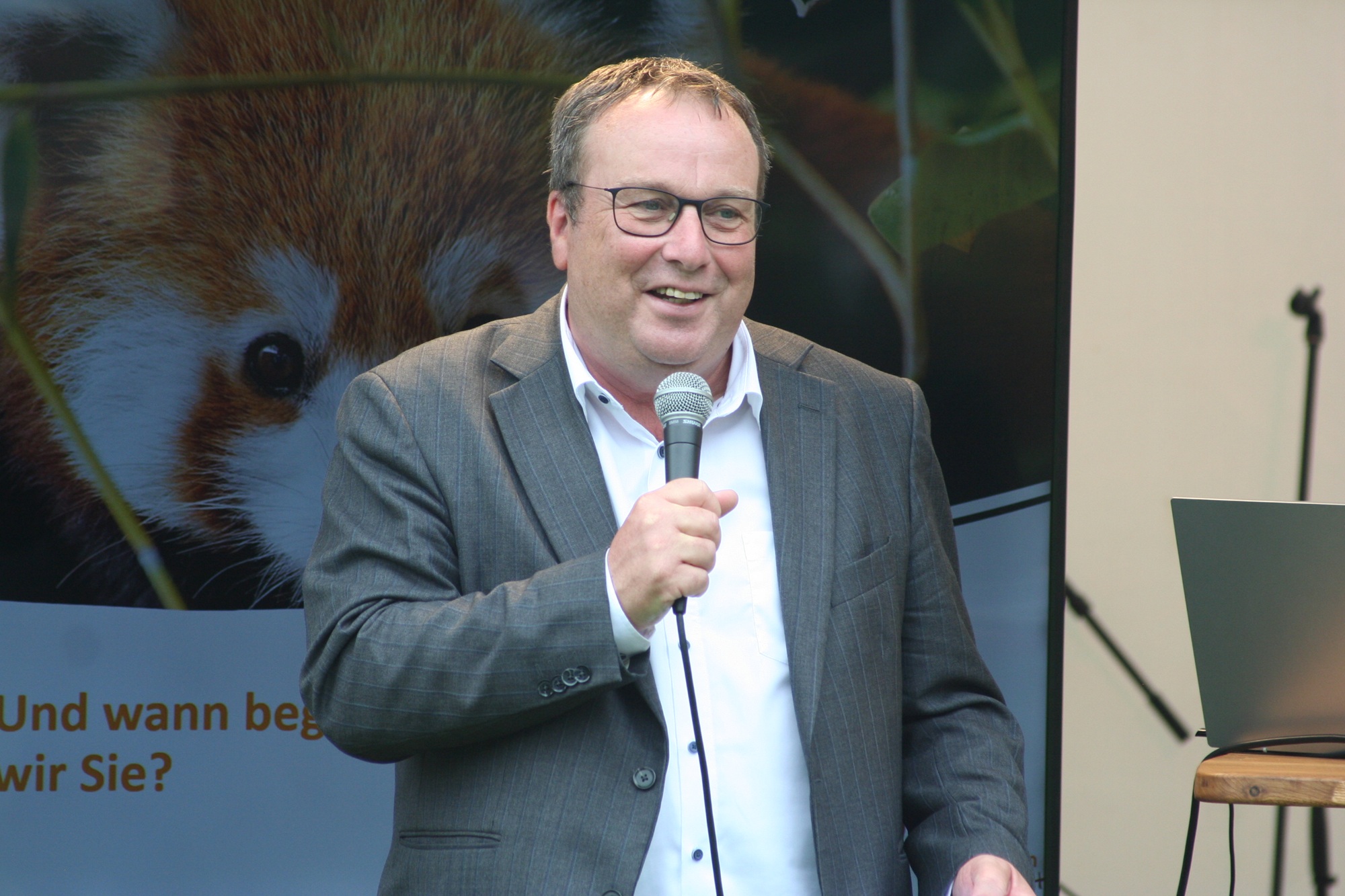 Im Rahmen des diesjährigen Artenschutztags besuchte NRW-Umweltminister Oliver Krischer den Tiergarten Kleve (7)